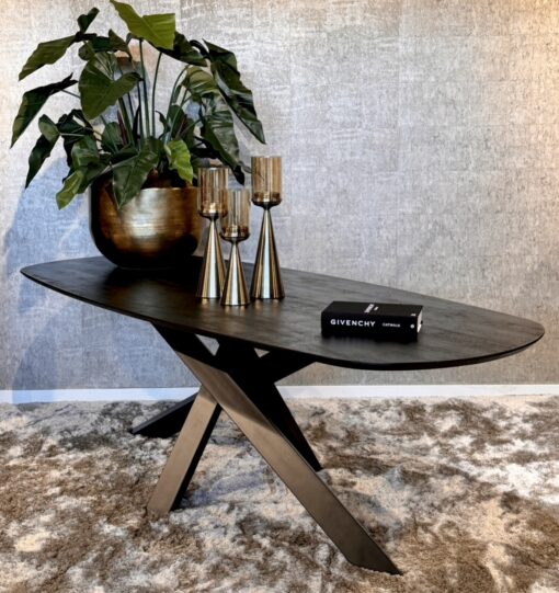 eettafel-tafel-ovaal-zwart-mango-voorraad-hotelchic-hotel-chic