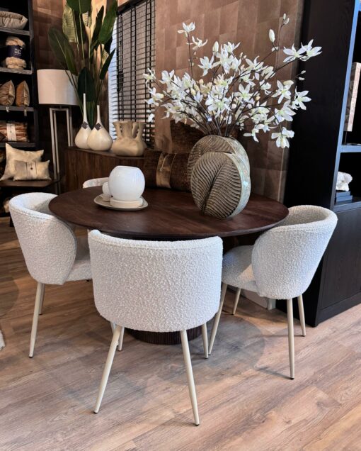 Set 4x Eetkamerstoel wolwit / beige poten