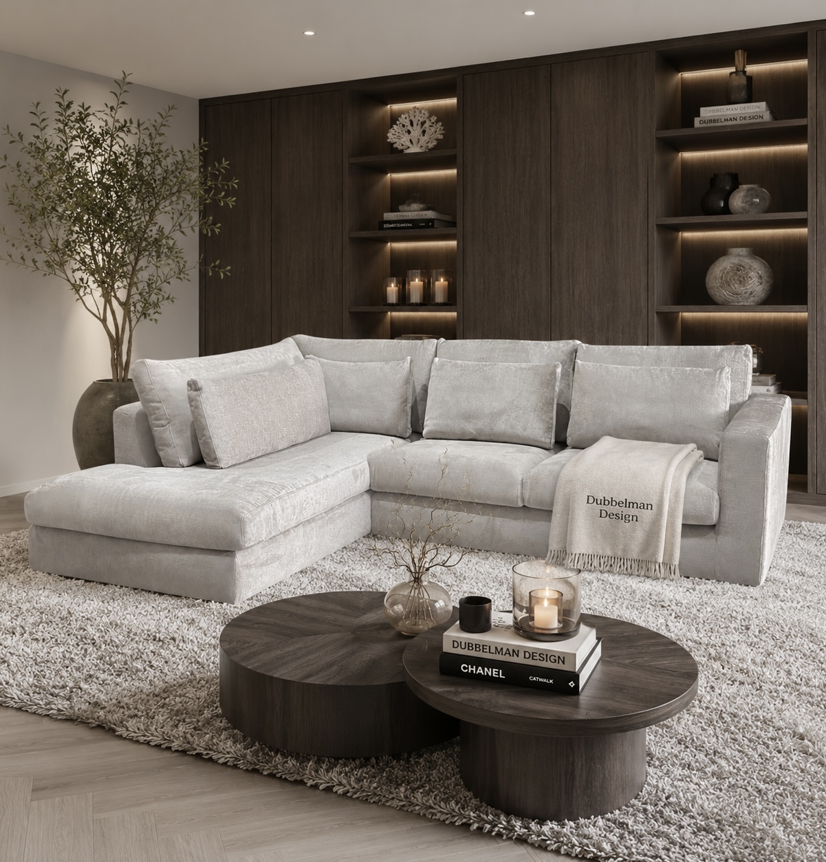 Luxe maatwerk bank Dubai van Dubbelman Design in hoogwaardige meubelstof