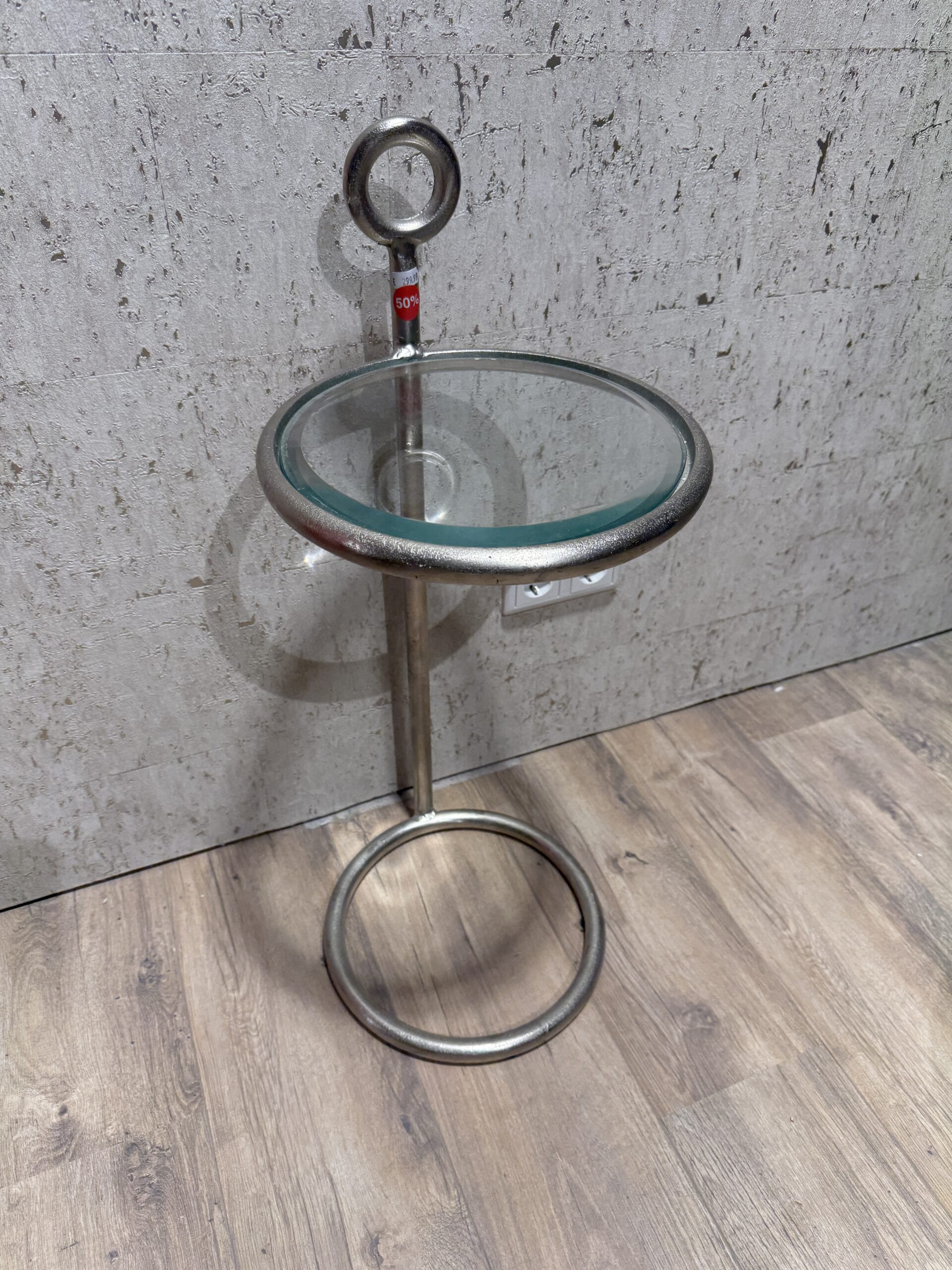 Bijzettafel zilver / Showroommodel / Magazijn leegverkoop