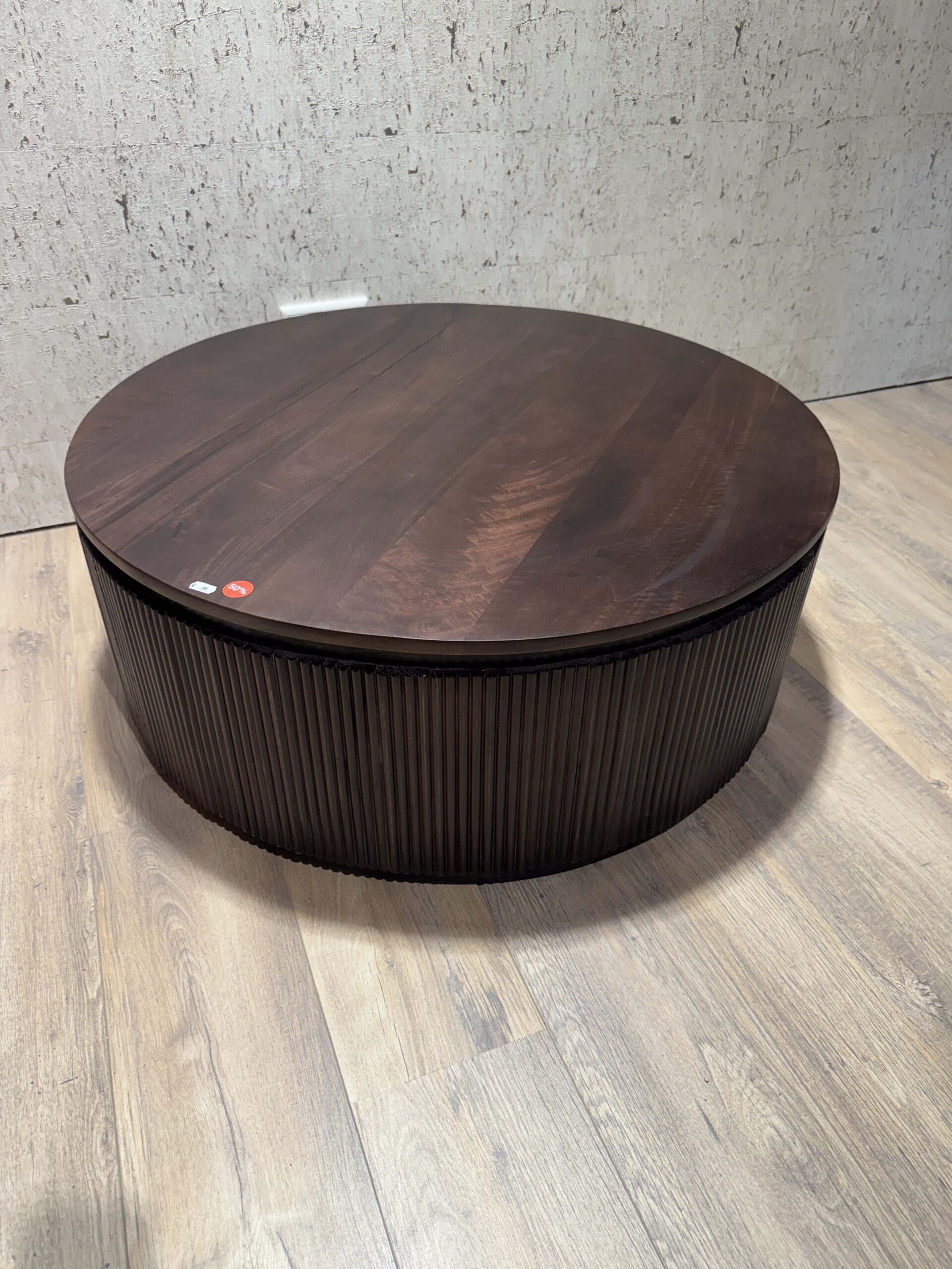 Ronde salontafel mango bruin / Showroommodel / Magazijn leegverkoop
