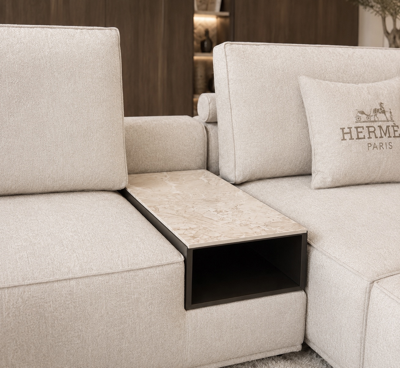 Luxe maatwerk elementen bank Carón met geïntegreerde tafel, Dubbelman Design hotel chique interieur
